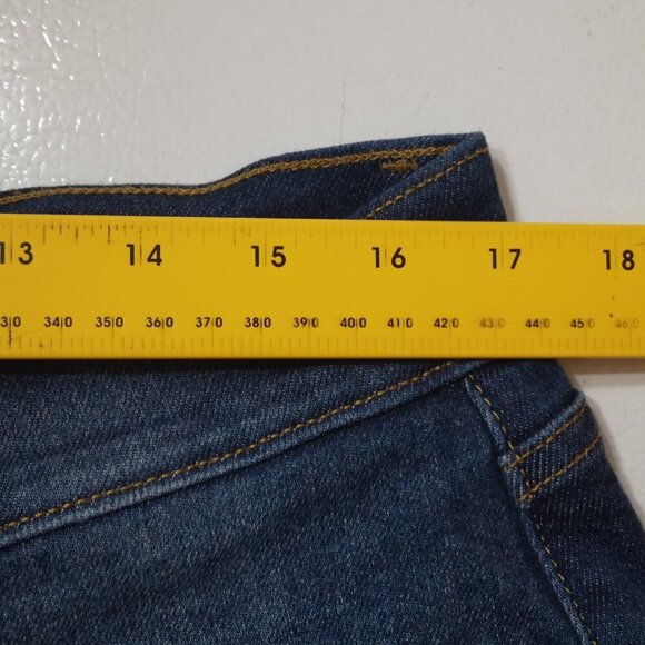 Guess Men's Size 36/32 Vermont Slim Medium Wash Blue Jeans - Picture 14 of 16